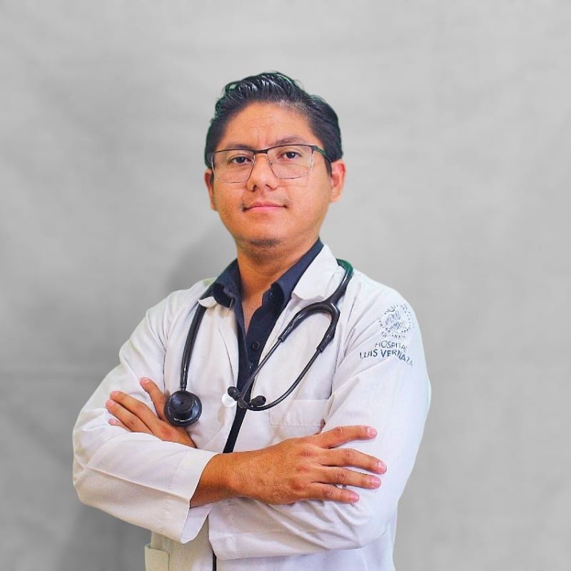 Dr. Noé Veloz Espinales